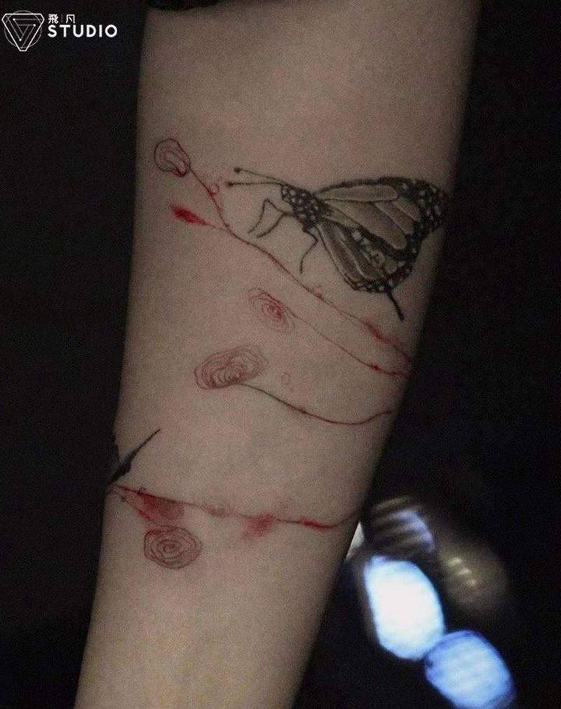 蝶纹身图片_手臂纹身图案