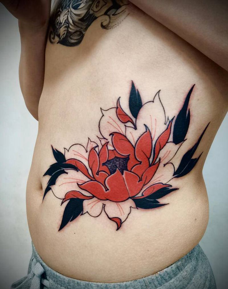 花纹身图片_腰部纹身图案