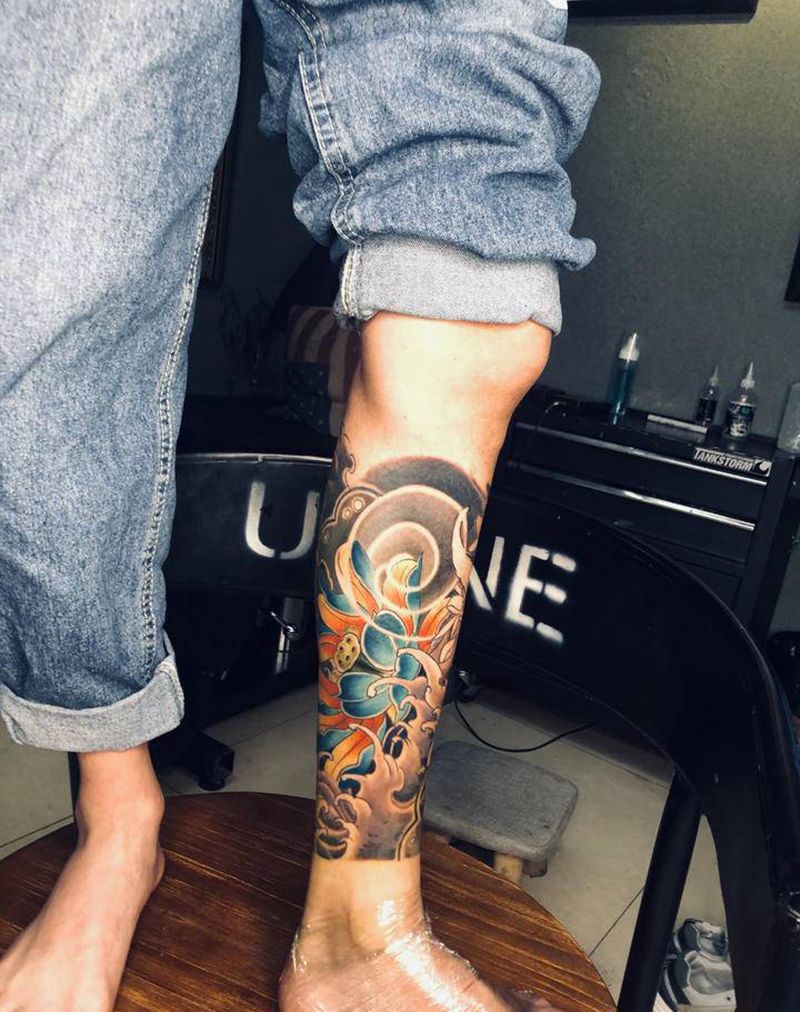 包小腿恢复中纹身图片_腿部新传统纹身图案