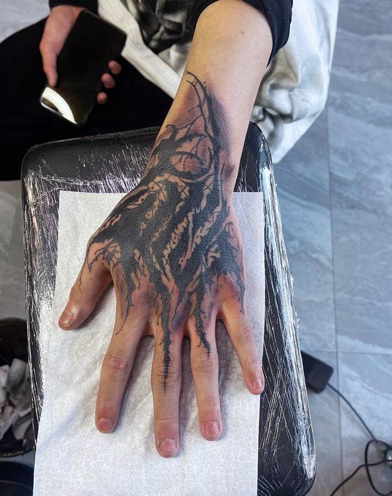 手背纹身图片_手部纹身图案
