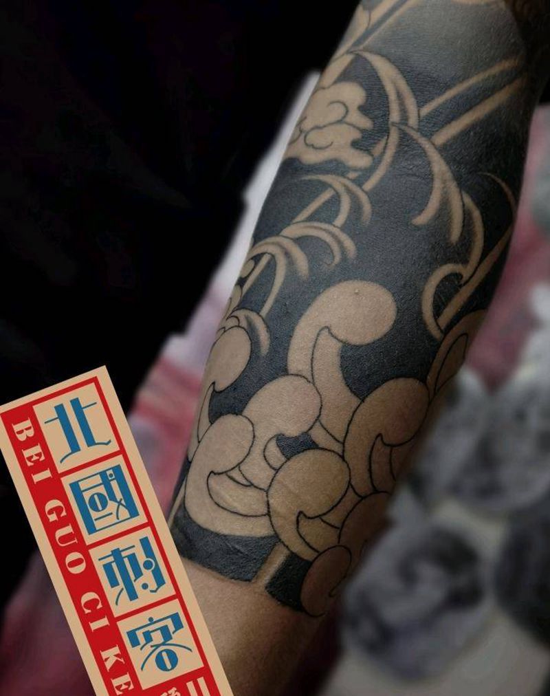 七分袖纹身图片_手臂手部老传统新传统日式臂环七分袖纹身图案