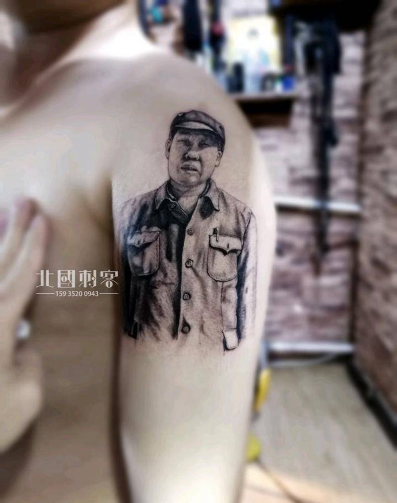 肖像作品纹身图片_手臂欧美写实肖像花臂肖像纹身图案