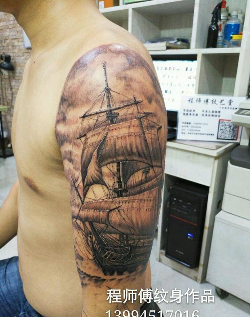 帆船花臂纹身图片