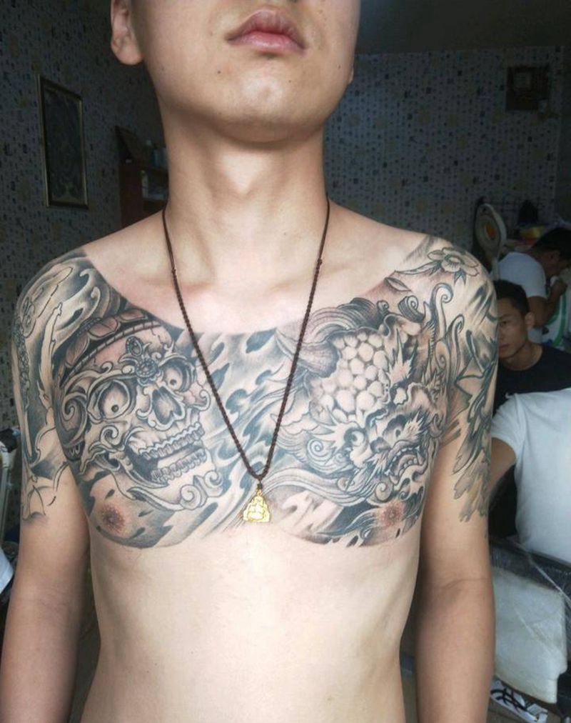 花胸半甲纹身图片