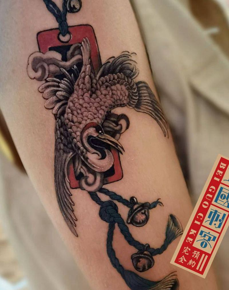 鹤纹身图片_肩部手臂新传统老传统仙鹤纹身图案