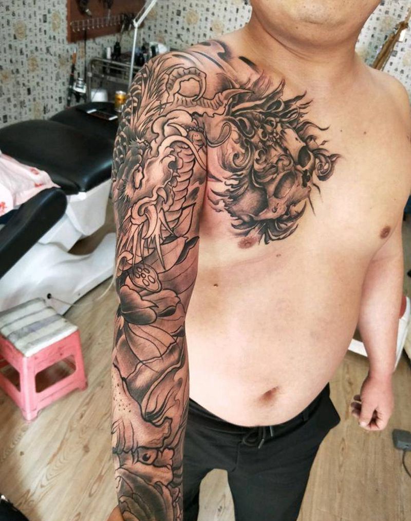 花臂遮盖纹身图片