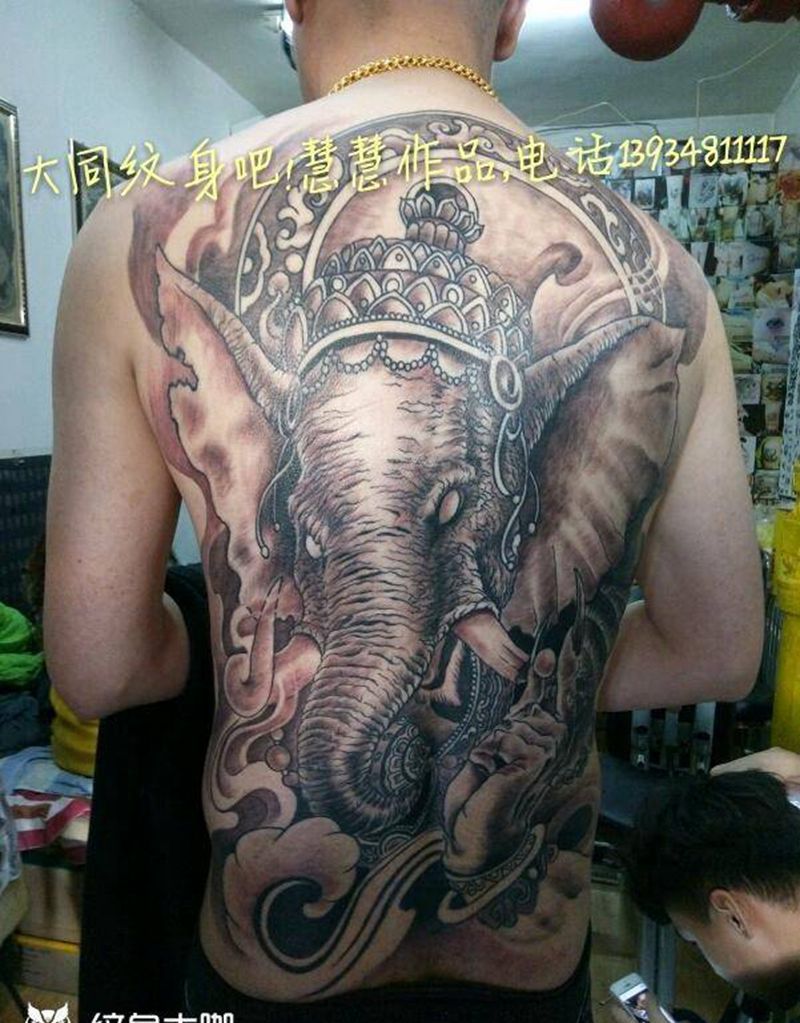 象鼻财神纹身图片
