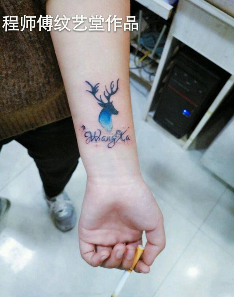 鹿头纹身图片