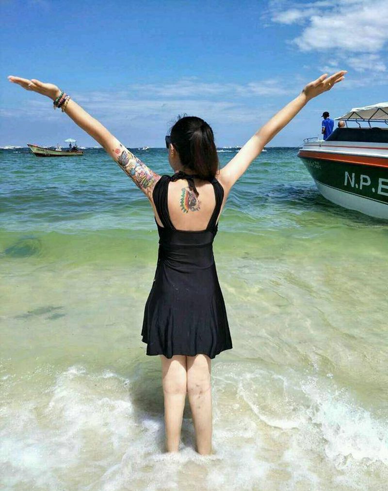 美女买家秀纹身图片