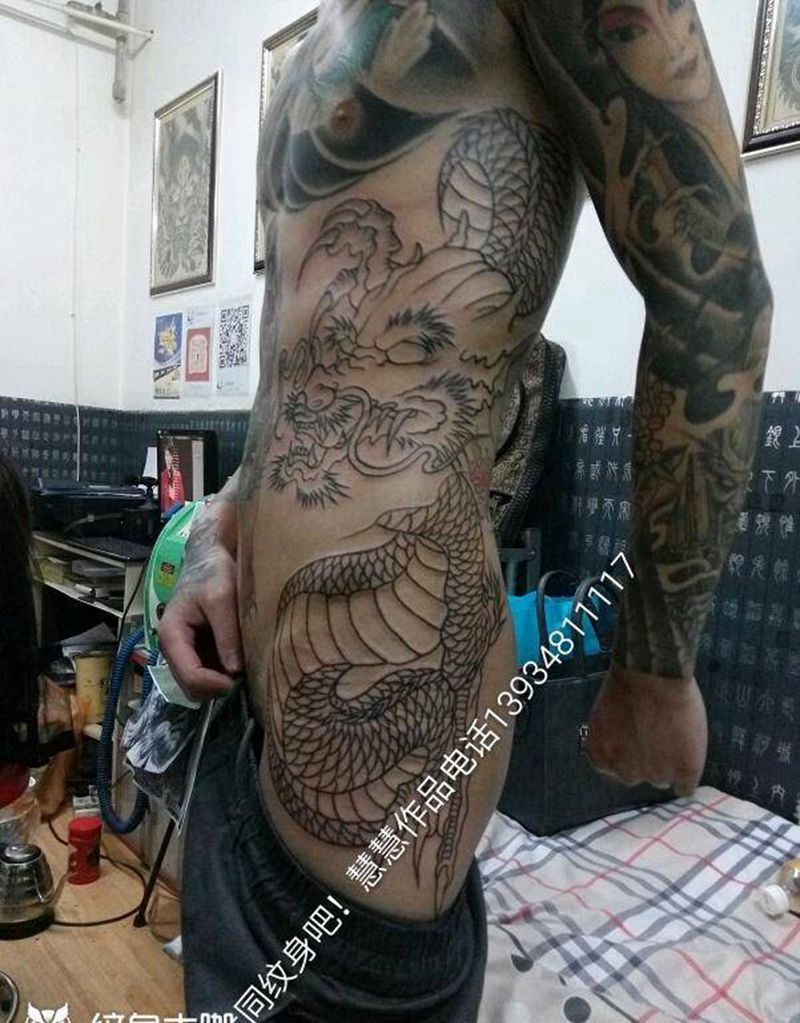 龙纹身图片