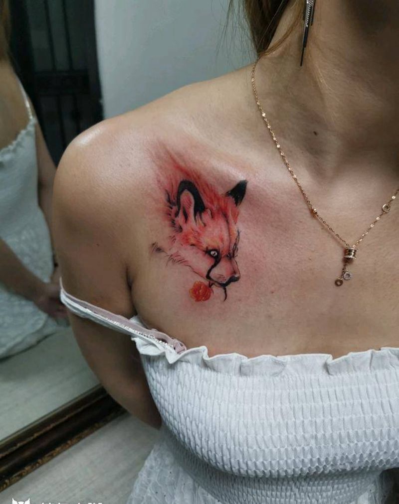 狐狸纹身图片_胸部欧美写实纹身图案