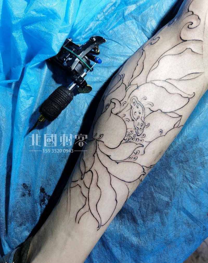 花腿鱼线条纹身图片_腿部新传统老传统花腿花腿鱼纹身图案