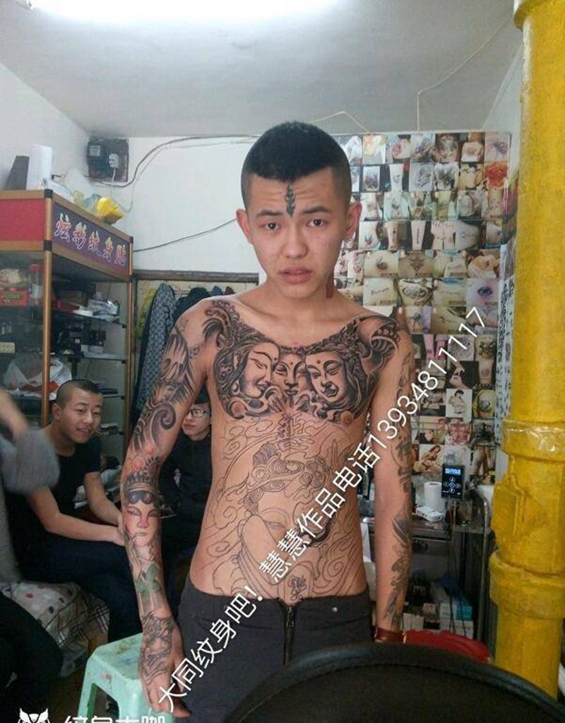 三面佛加一念成佛一念成魔纹身图片