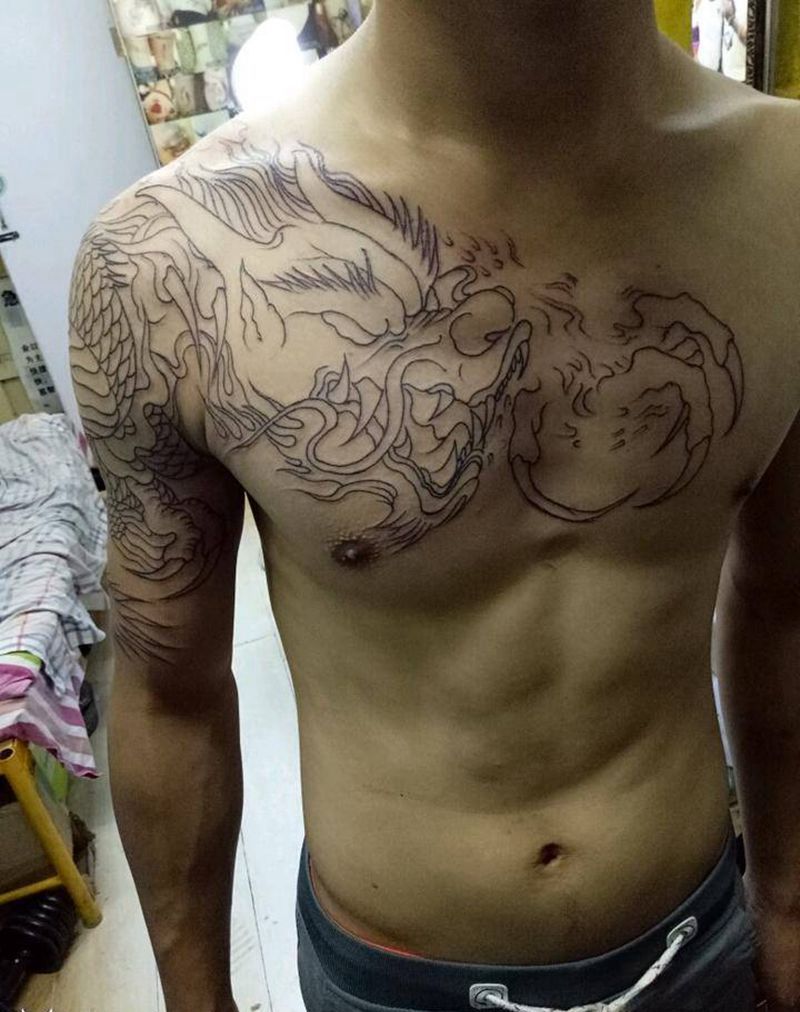 过肩龙纹身图片