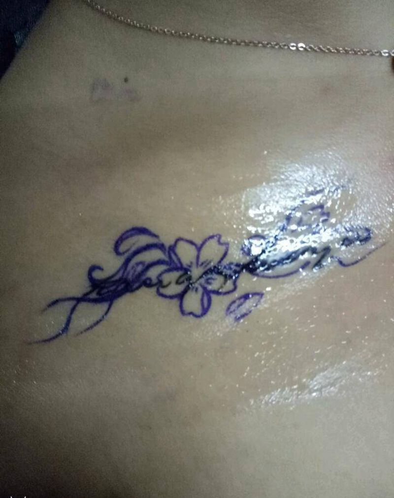 遮盖字母纹身图片