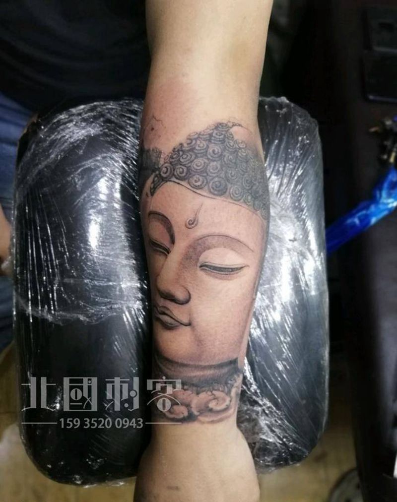 佛纹身图片_手臂手部新传统老传统佛纹身图案