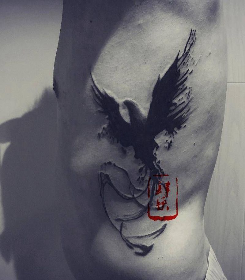 凤凰纹身图片_腰部水墨纹身图案