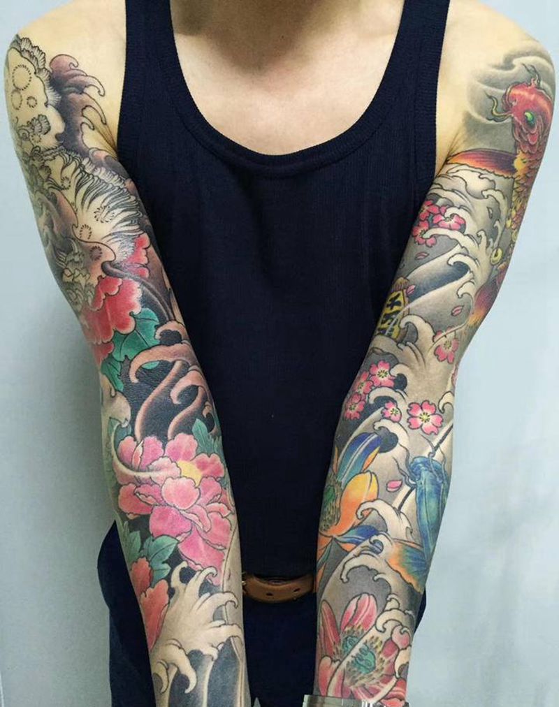 花臂纹身图片_手臂肩部老传统新传统纹身图案