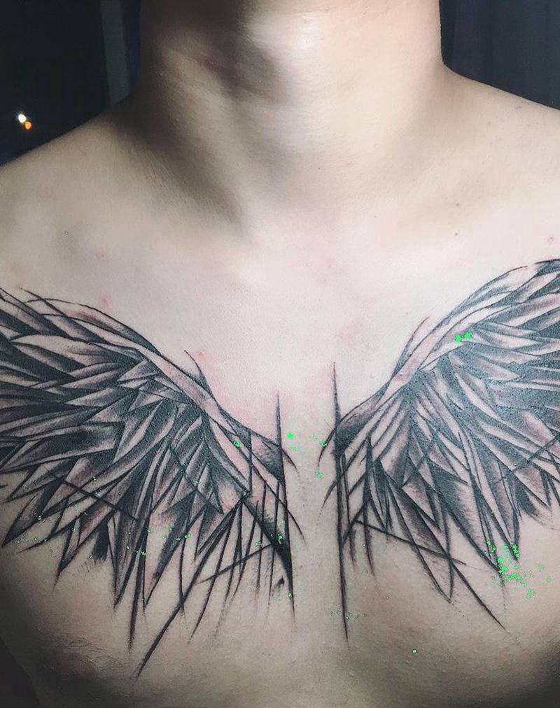 花胸翅膀纹身图片_胸部水彩纹身图案