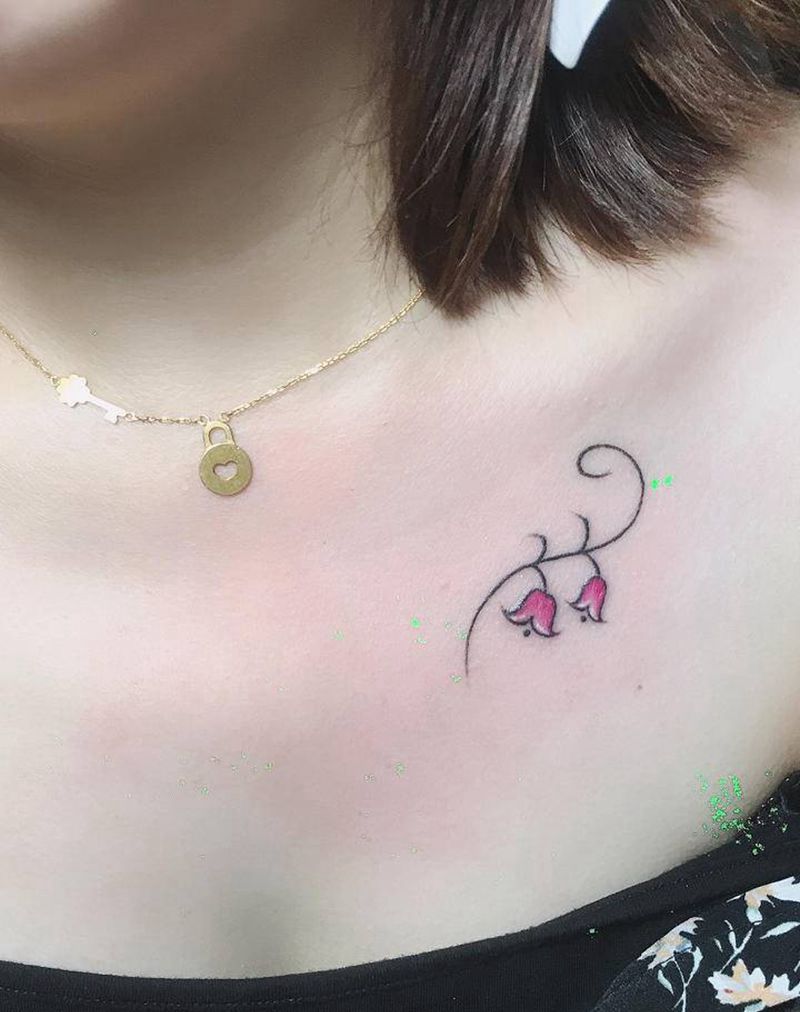 牵牛花纹身图片_胸部新传统纹身图案