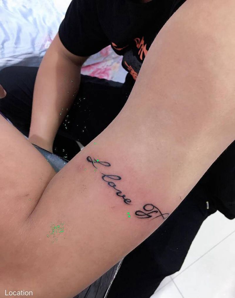 英文小清新纹身图片_手臂新传统纹身图案