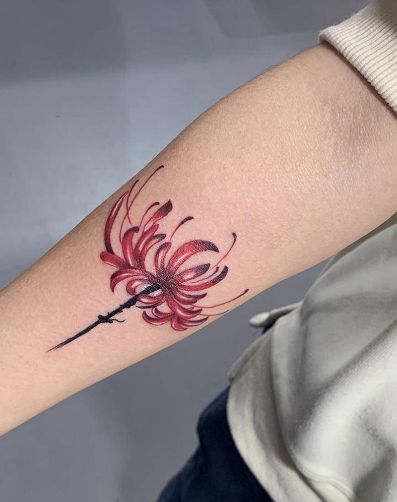 彼岸花完工纹身图片_手臂肩部新传统欧美写实纹身图案
