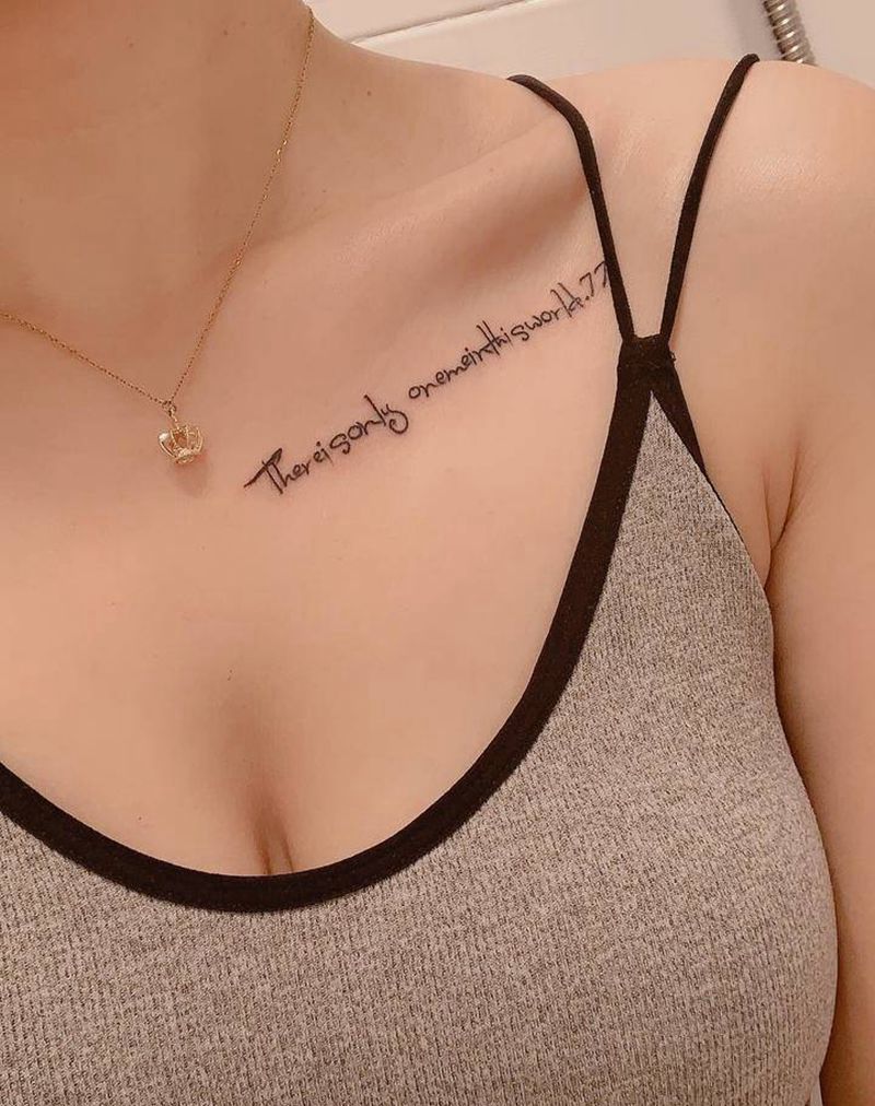 锁骨英文版纹身图片_胸部新传统纹身图案