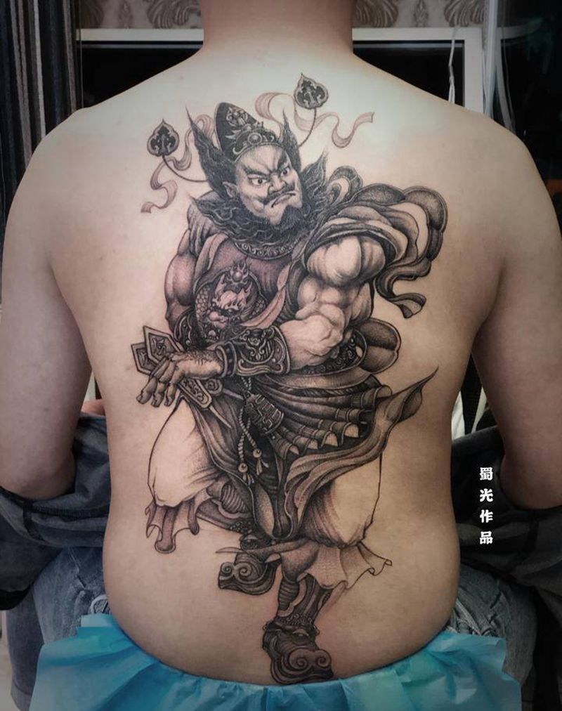 钟魁纹身图片_背部纹身图案