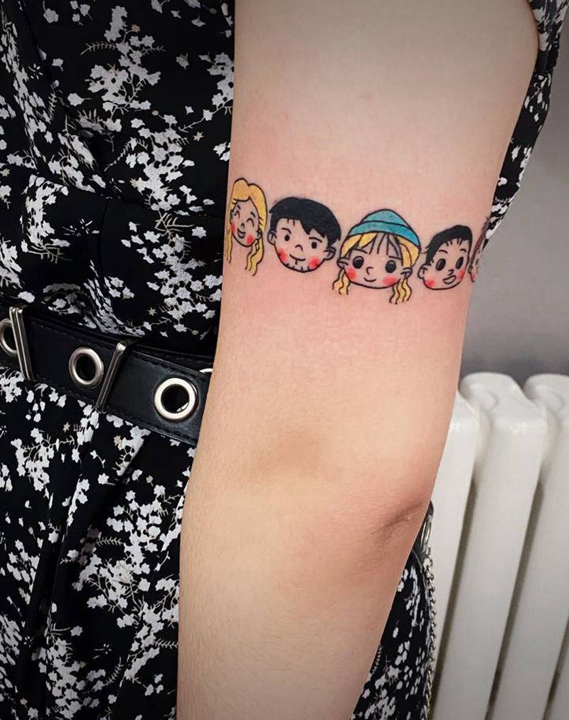 简笔画全家福纹身图片_手部手臂几何水彩纹身图案