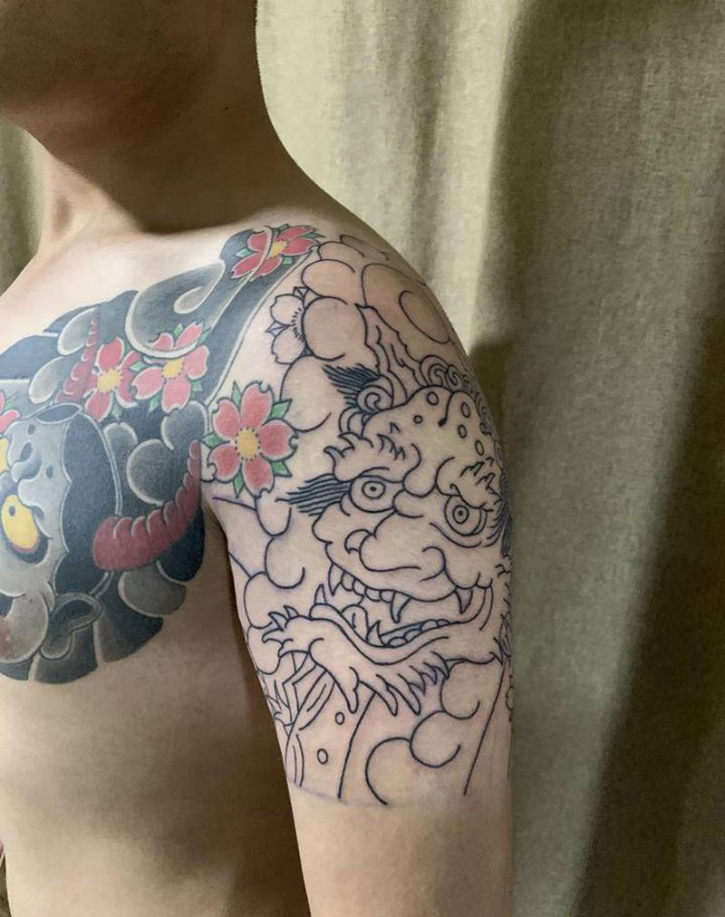 半甲大臂添加纹身图片_肩部老传统纹身图案