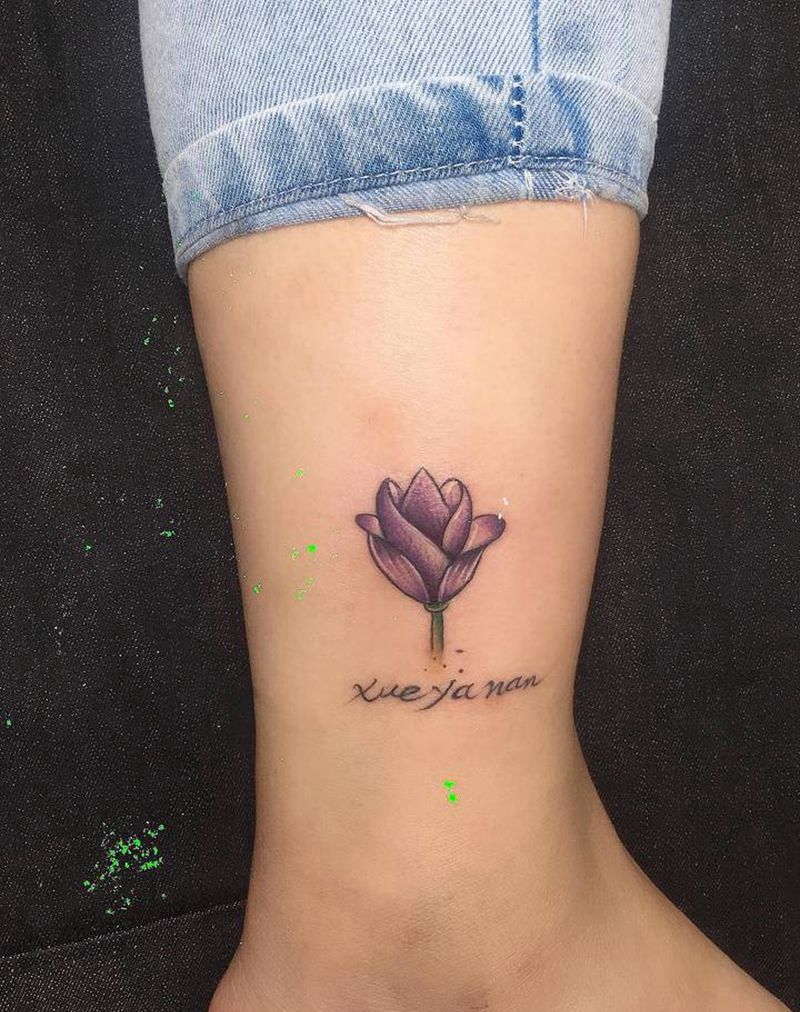 花纹身图片_腿部新传统纹身图案