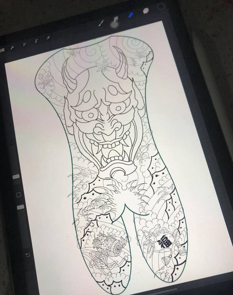 般若纹身图片_背部臀部老传统纹身图案