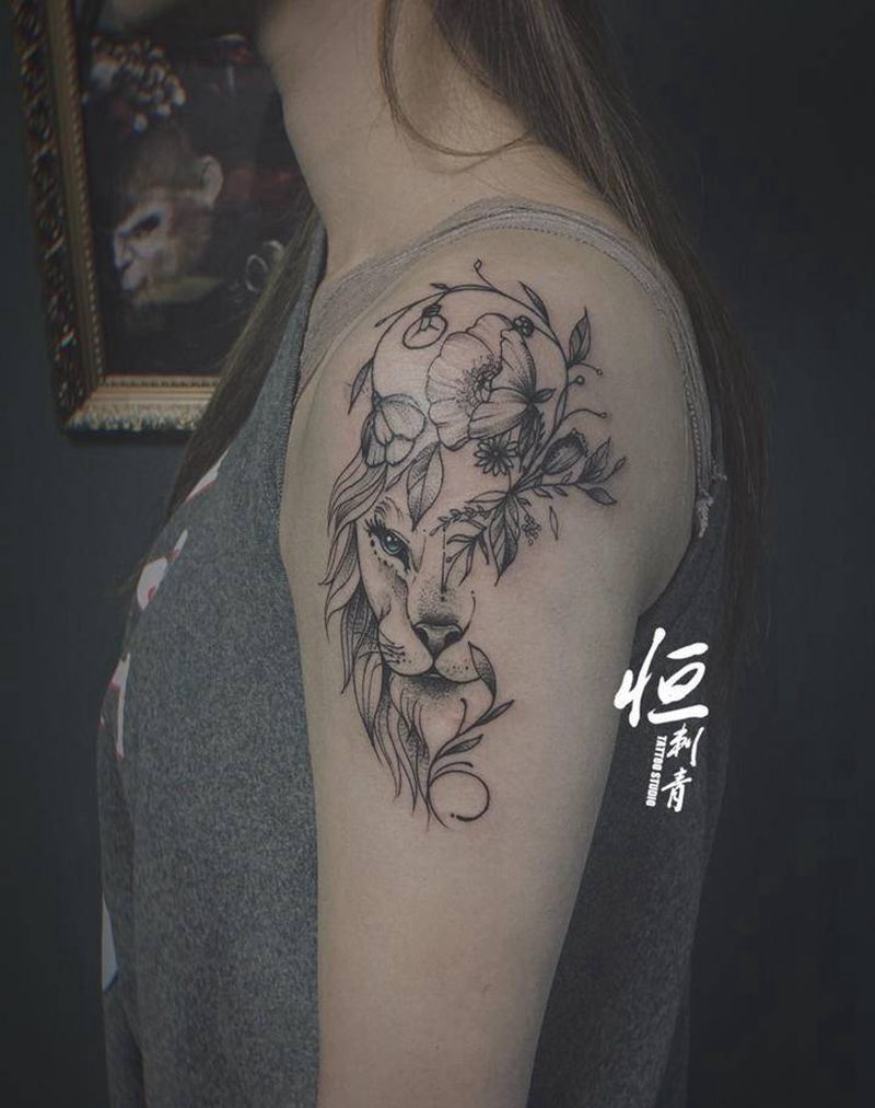 修改添加 狮子纹身图片_手臂肩部点刺纹身图案