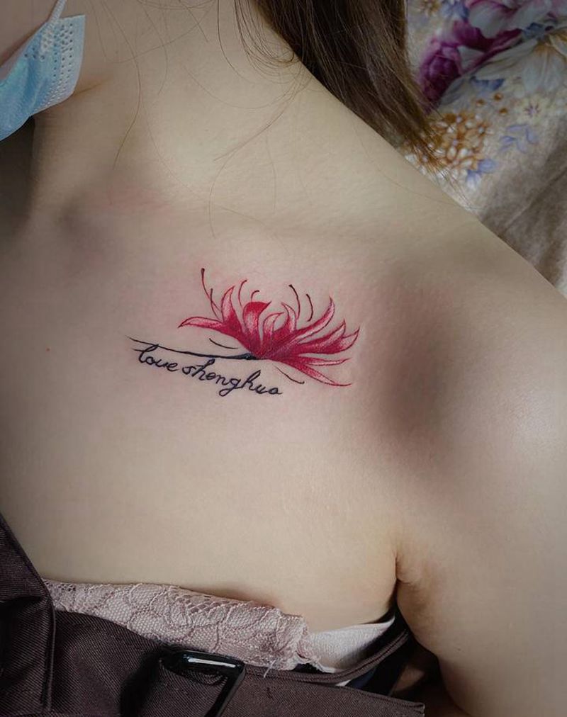 彼岸花纹身图片_胸部肩部水彩水墨纹身图案