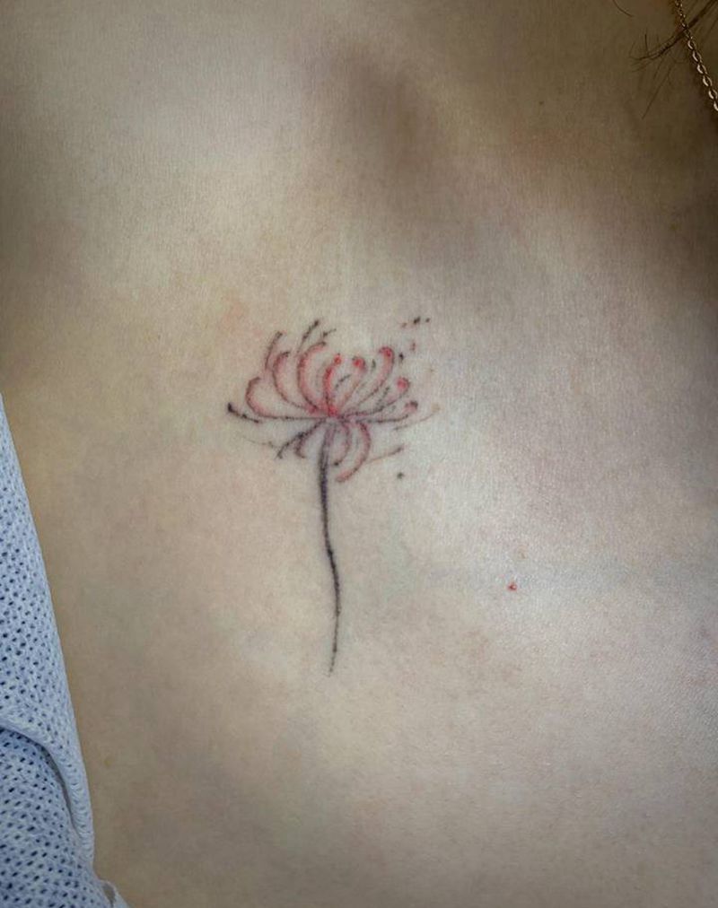 彼岸花遮盖纹身图片_肩部胸部水彩新传统纹身图案