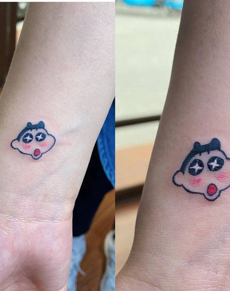 蜡笔小新，卡通纹身图片_手臂肩部水彩新传统纹身图案