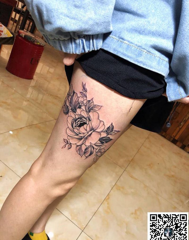 素花纹身图片_腿部纹身图案