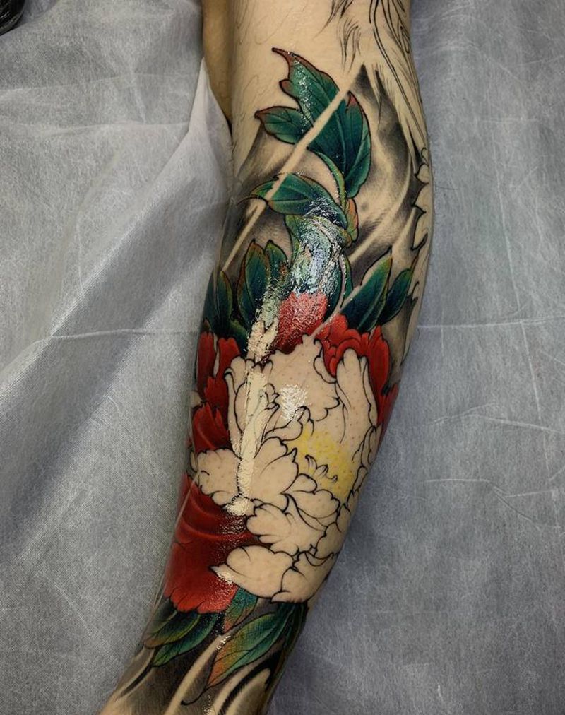 花腿局部纹身图片_腿部新传统纹身图案