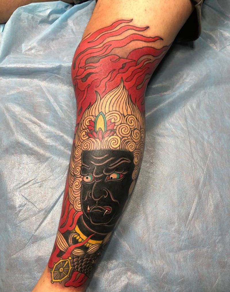 腿部不动明王完成纹身图片_腿部纹身图案