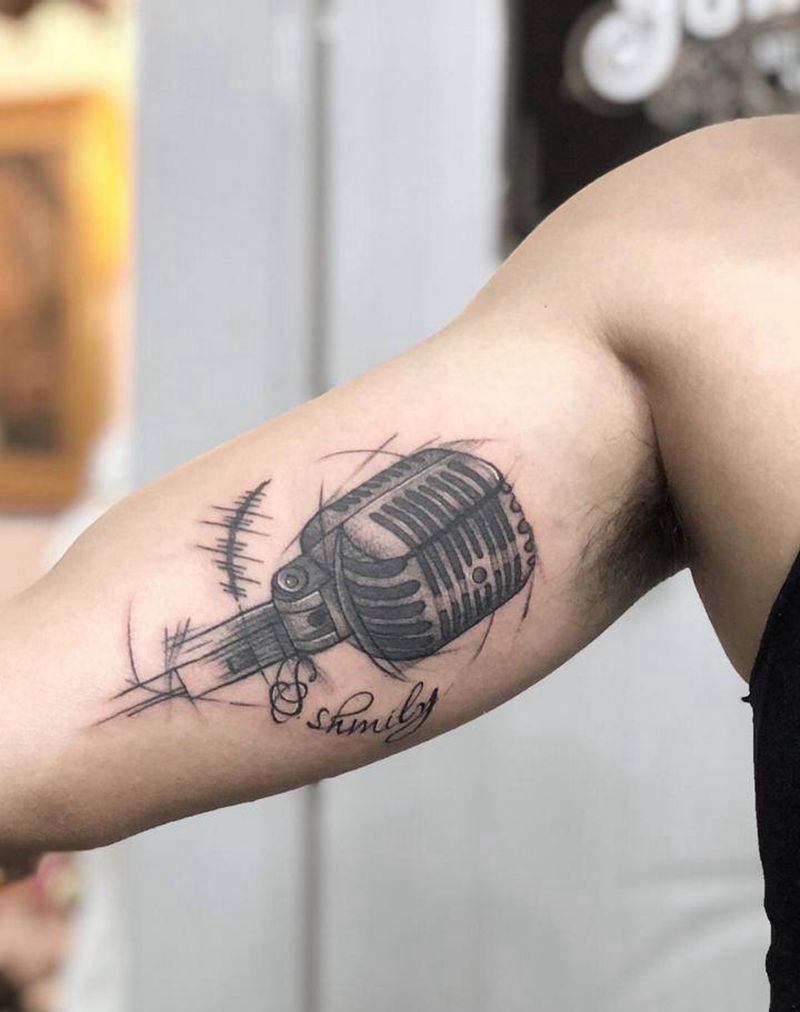 麦克风纹身图片_手臂纹身图案