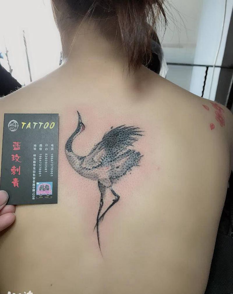 鹤纹身图片_背部纹身图案