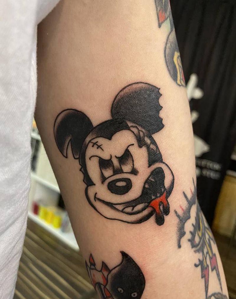米老鼠纹身图片_手臂Old School纹身图案