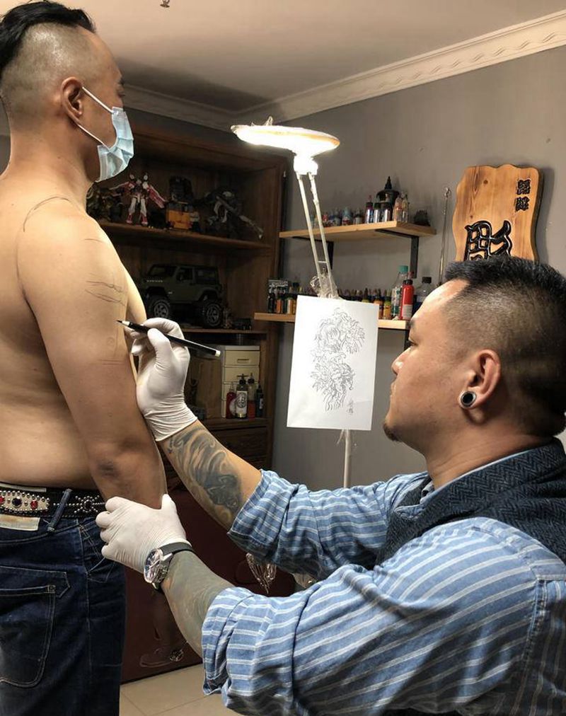 今日工作花絮纹身图片_手臂手部老传统新传统纹身图案