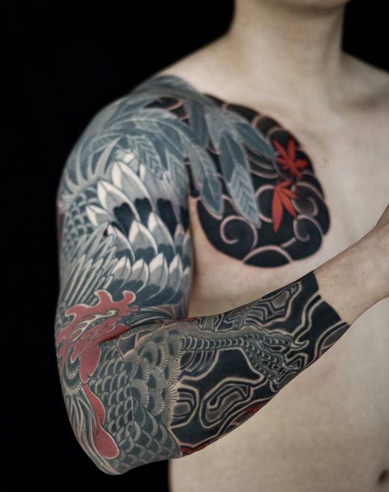 大公雞畢業纹身图片_手臂手部老传统新传统纹身图案