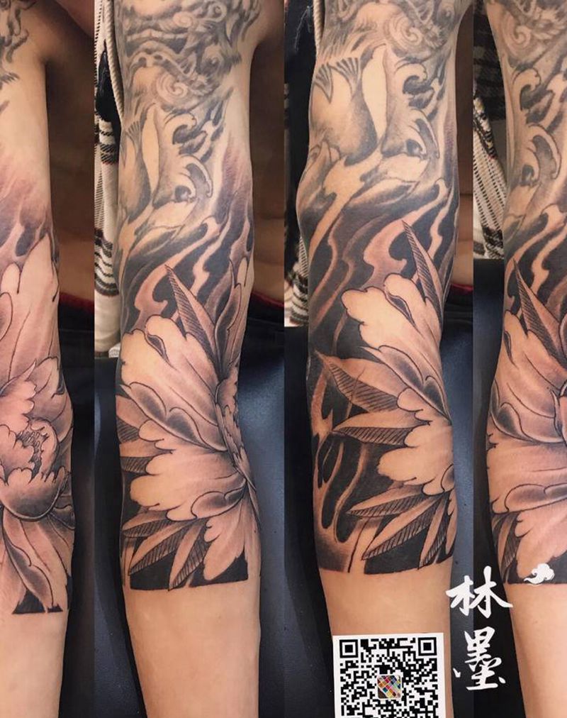 续接七分袖花臂纹身图片_手臂新传统纹身图案