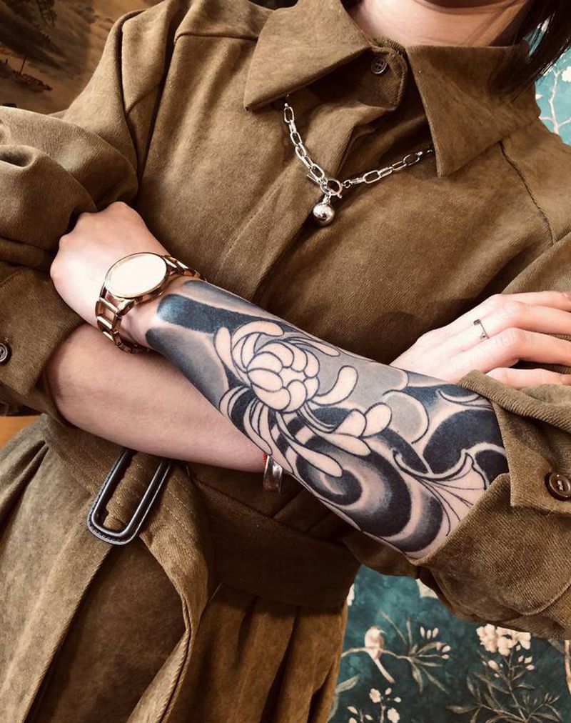 日式包小臂纹身图片_手臂手部老传统日式纹身图案