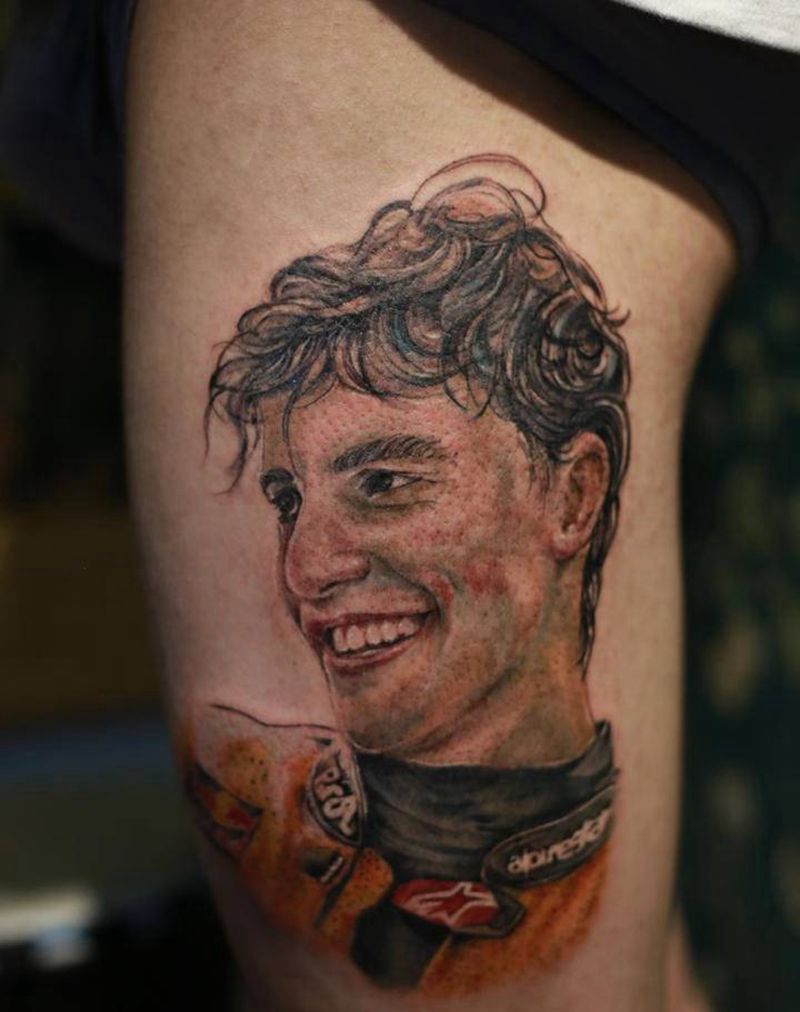 肖像作品  马克马奎斯纹身图片_腿部臀部欧美写实新传统肖像纹身图案