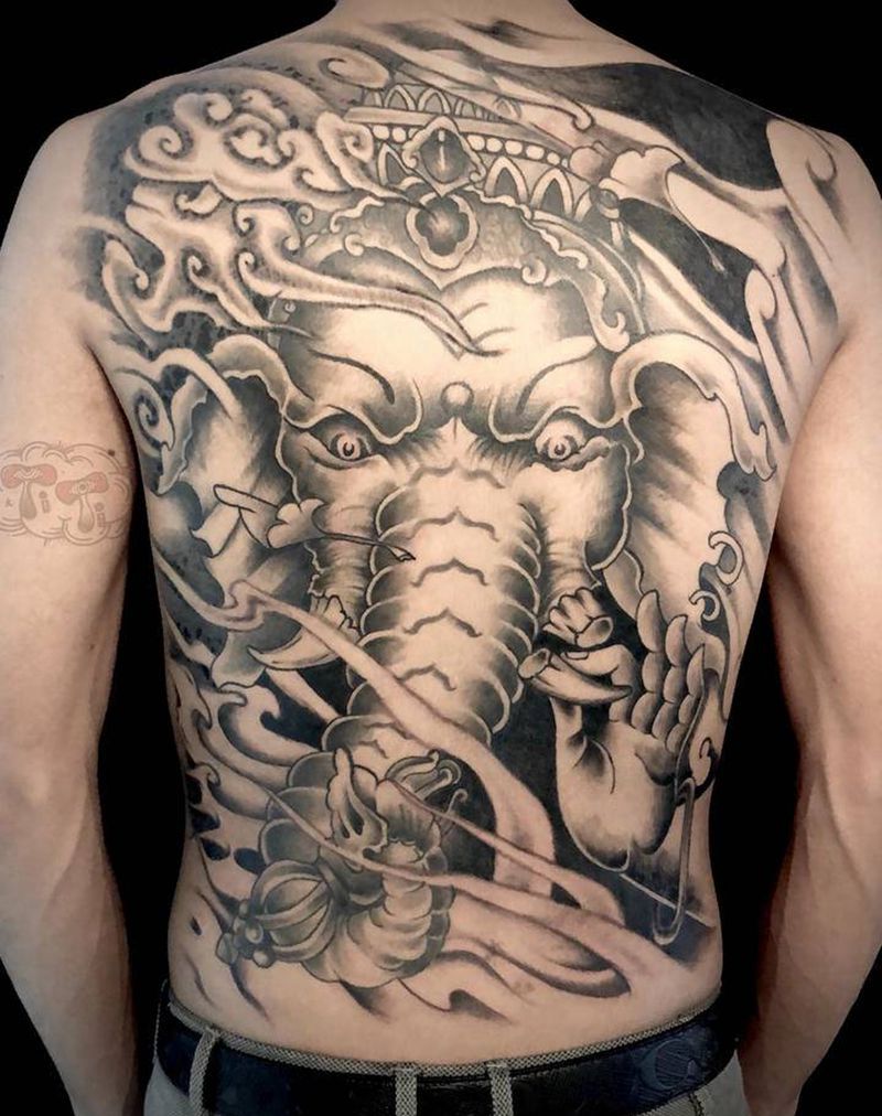 象神纹身图片_背部新传统纹身图案