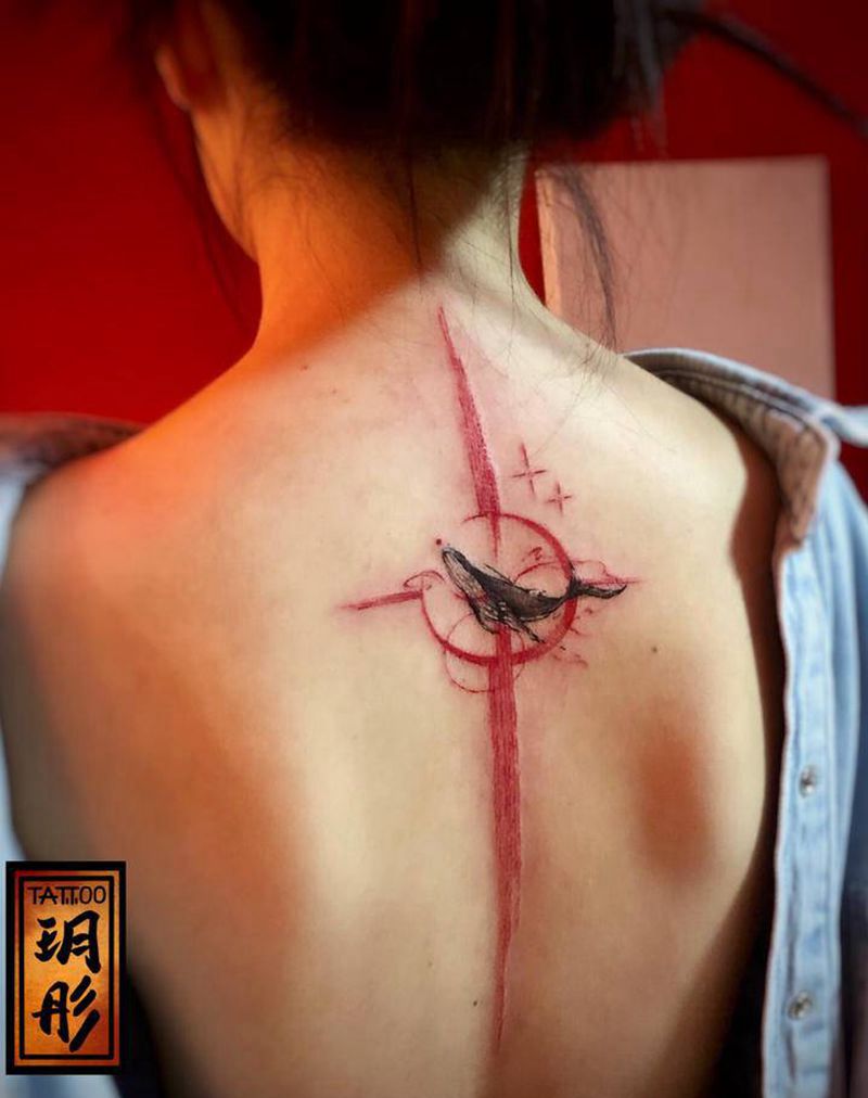 定制鲸鱼纹身图片_背部纹身图案