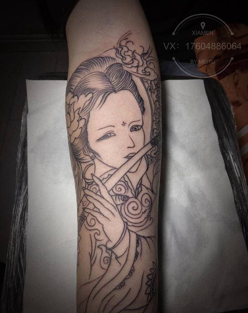 小臂仕女未完纹身图片_手臂腿部新传统纹身图案